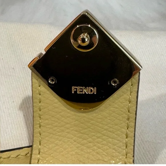Fendi Yellow Wallet with Gold Logo - Picture 10 of 16